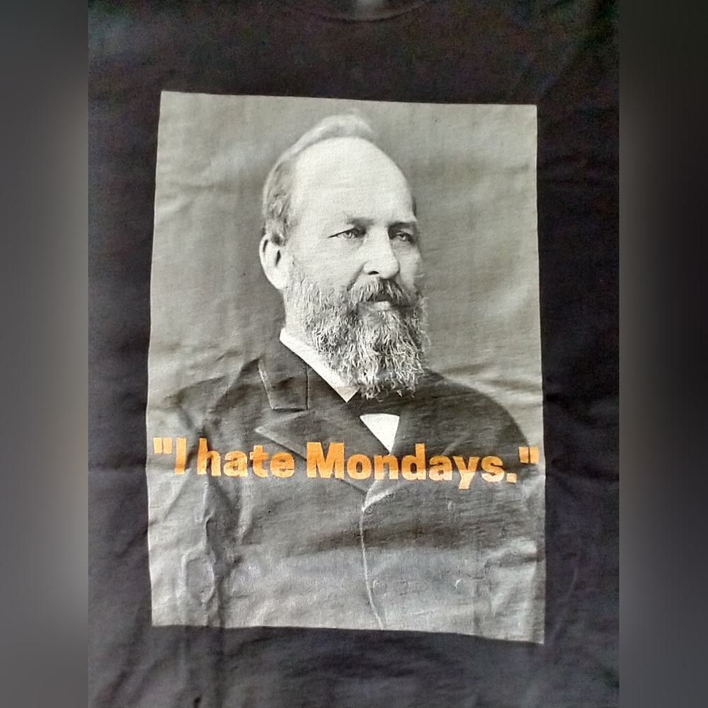 James Garfield I Hate Mondays T-shirt